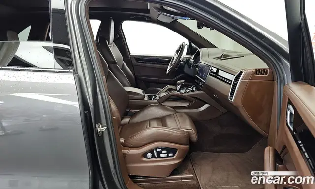 Porsche Cayenne 2020 3.0 автомат (гидро), миниатюра 11