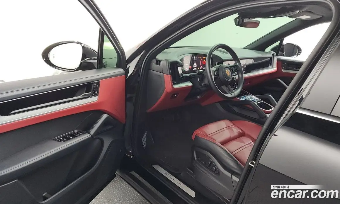 Porsche Cayenne 2025 3.0 автомат (гидро), фото 13