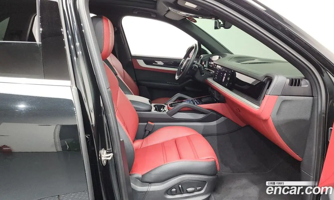 Porsche Cayenne 2025 3.0 автомат (гидро), фото 16