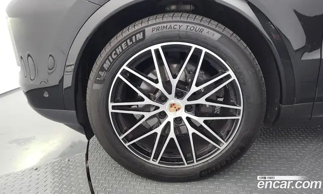Porsche Cayenne 2025 3.0 автомат (гидро), миниатюра 5