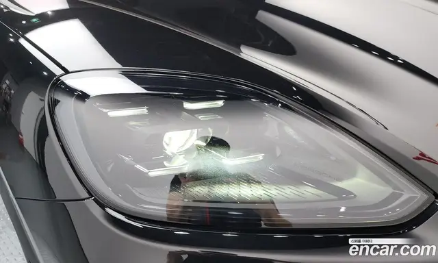 Porsche Cayenne 2025 3.0 автомат (гидро), миниатюра 8