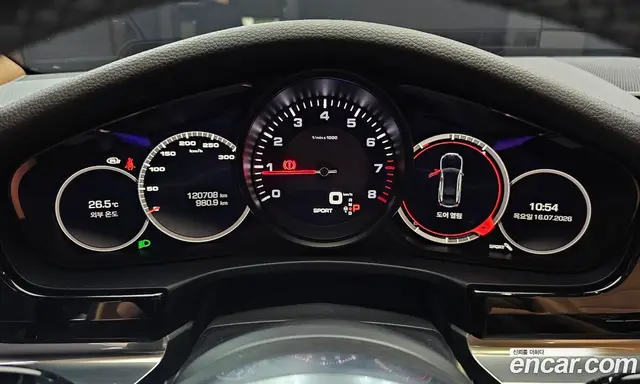 Porsche Panamera 2018 3.0 автомат (гидро), миниатюра 11
