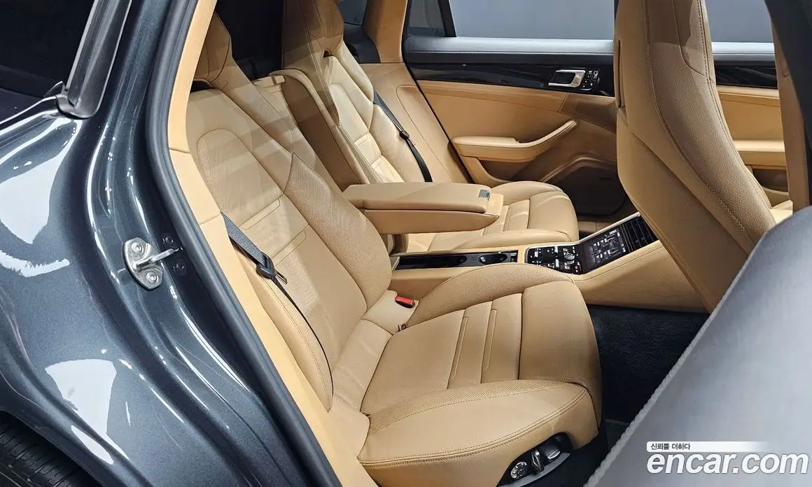 Porsche Panamera 2018 3.0 автомат (гидро), фото 17