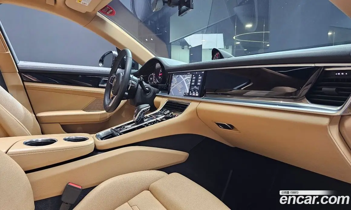Porsche Panamera 2018 3.0 автомат (гидро), фото 37