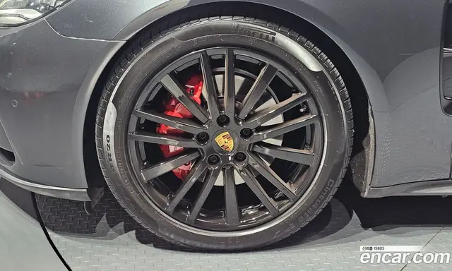 Porsche Panamera 2018 3.0 автомат (гидро), миниатюра 5