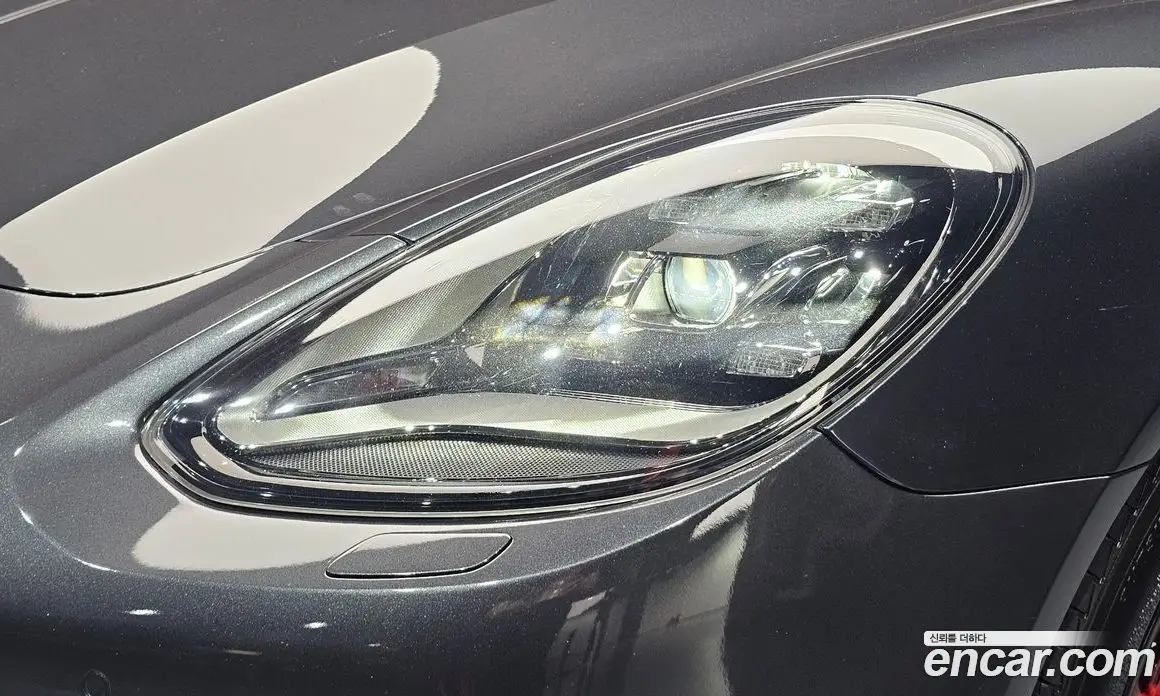 Porsche Panamera 2018 3.0 автомат (гидро), фото 8