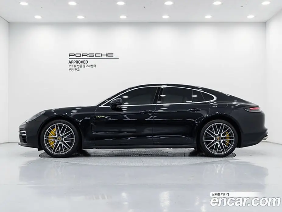 Porsche Panamera 2023 4.0 автомат (гидро), фото 6