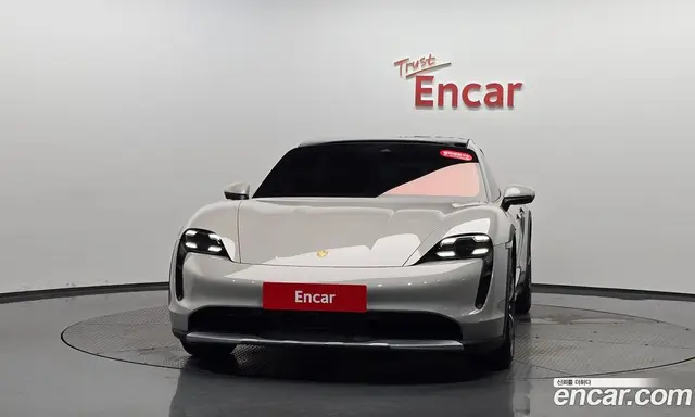 Porsche Taycan 2023 0.1 автомат (гидро), миниатюра 2