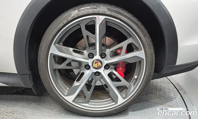 Porsche Taycan 2023 0.1 автомат (гидро), миниатюра 6