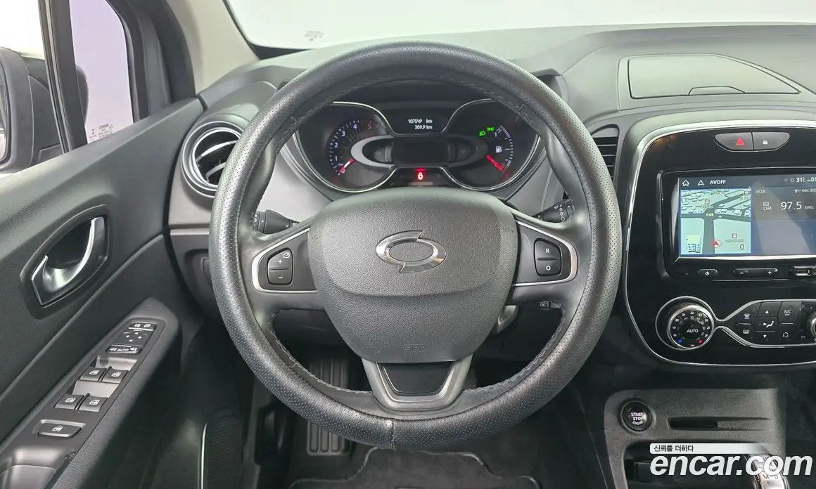 Renault (Samsung) QM3 2018 1.5 автомат (гидро), фото 13