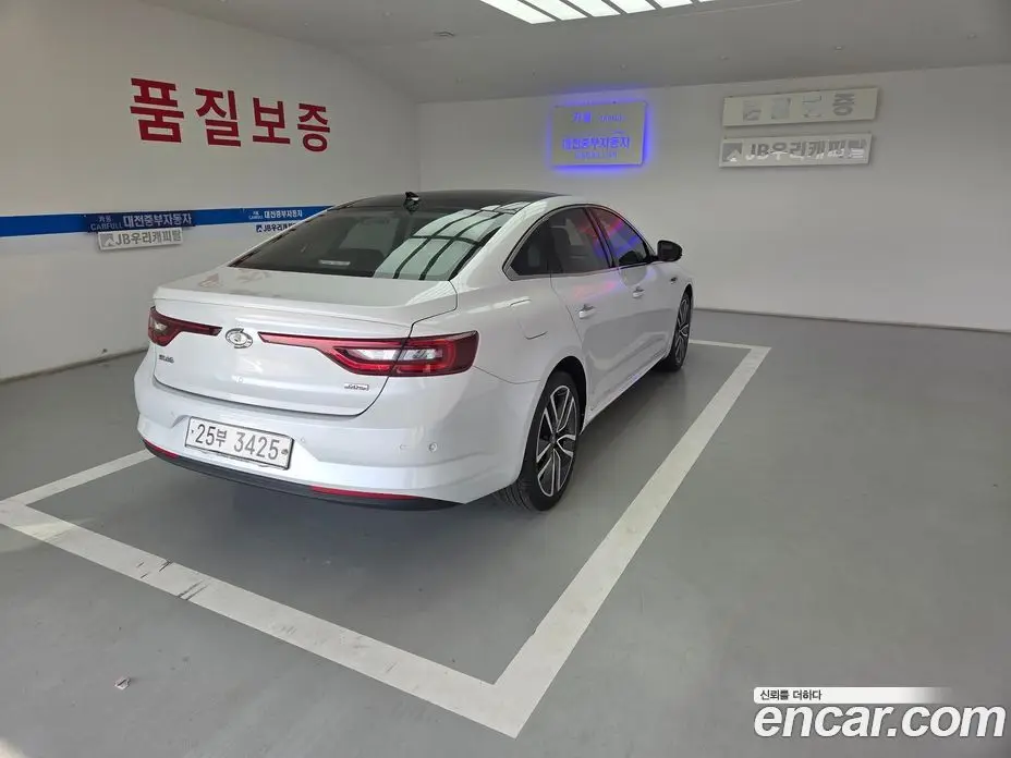 Renault (Samsung) SM6 2016 2.0 автомат (гидро), фото 4 Renault (Samsung) SM6 2016 2.0 автомат (гидро), фото 4