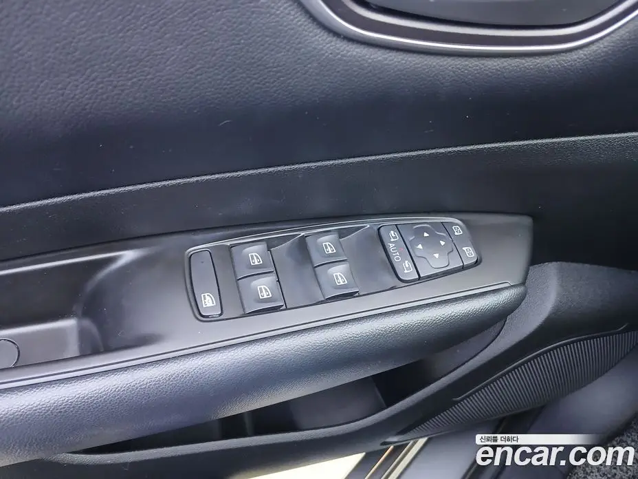Renault (Samsung) SM6 2018 2.0 автомат (гидро), фото 14 Renault (Samsung) SM6 2018 2.0 автомат (гидро), фото 14
