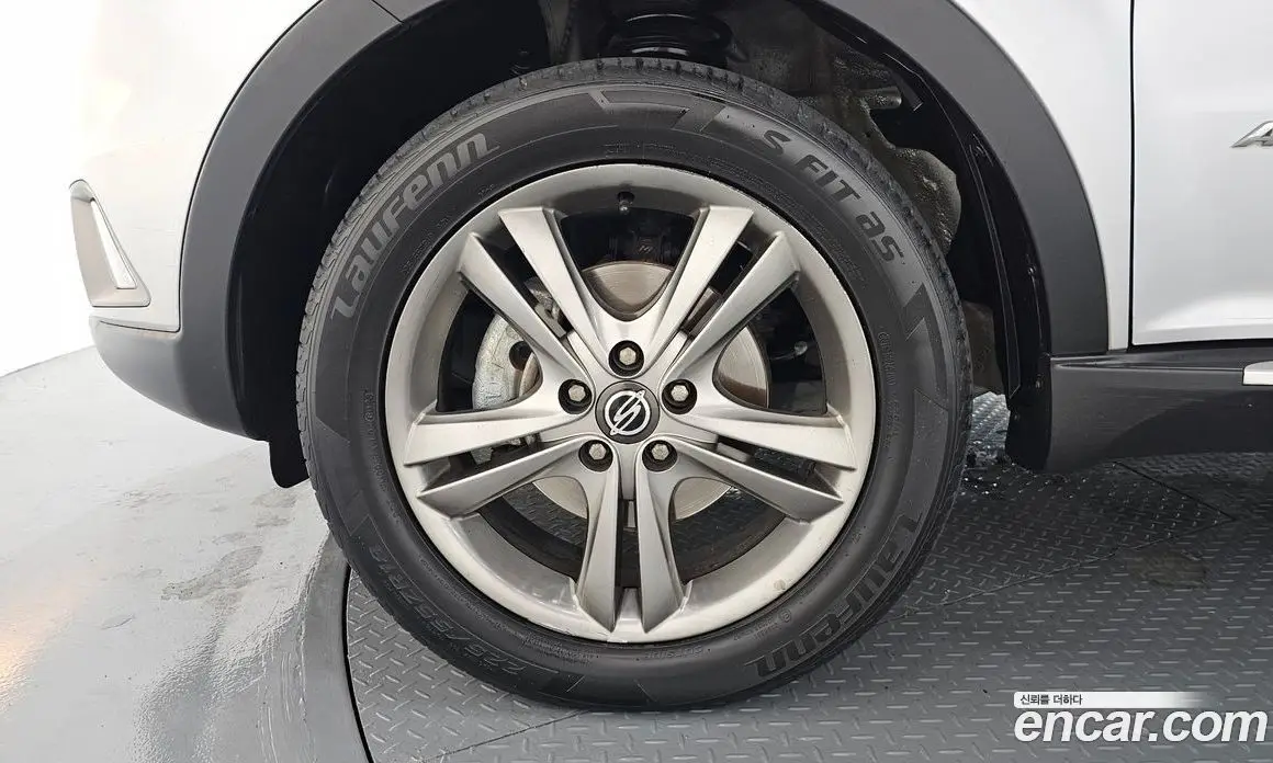 SsangYong Korando 2012 2.0 автомат (гидро), фото 5