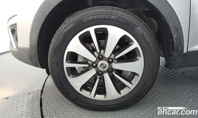 SsangYong Korando 2013 2.0 автомат (гидро), миниатюра 5