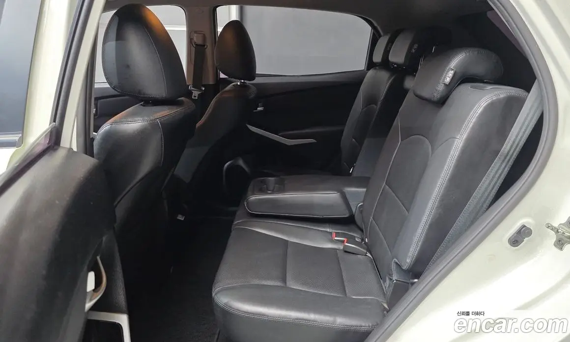 SsangYong Korando 2016 2.2 автомат (гидро), фото 18