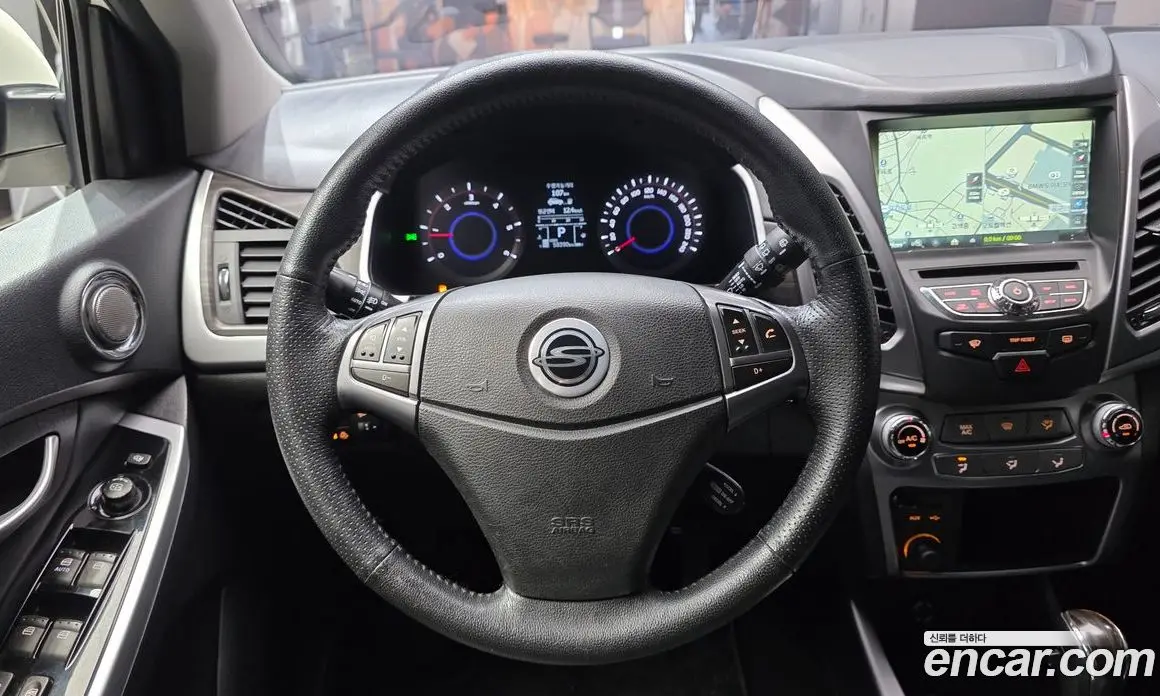 SsangYong Korando 2016 2.2 автомат (гидро), фото 19