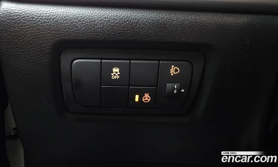 SsangYong Korando 2016 2.2 автомат (гидро), фото 24