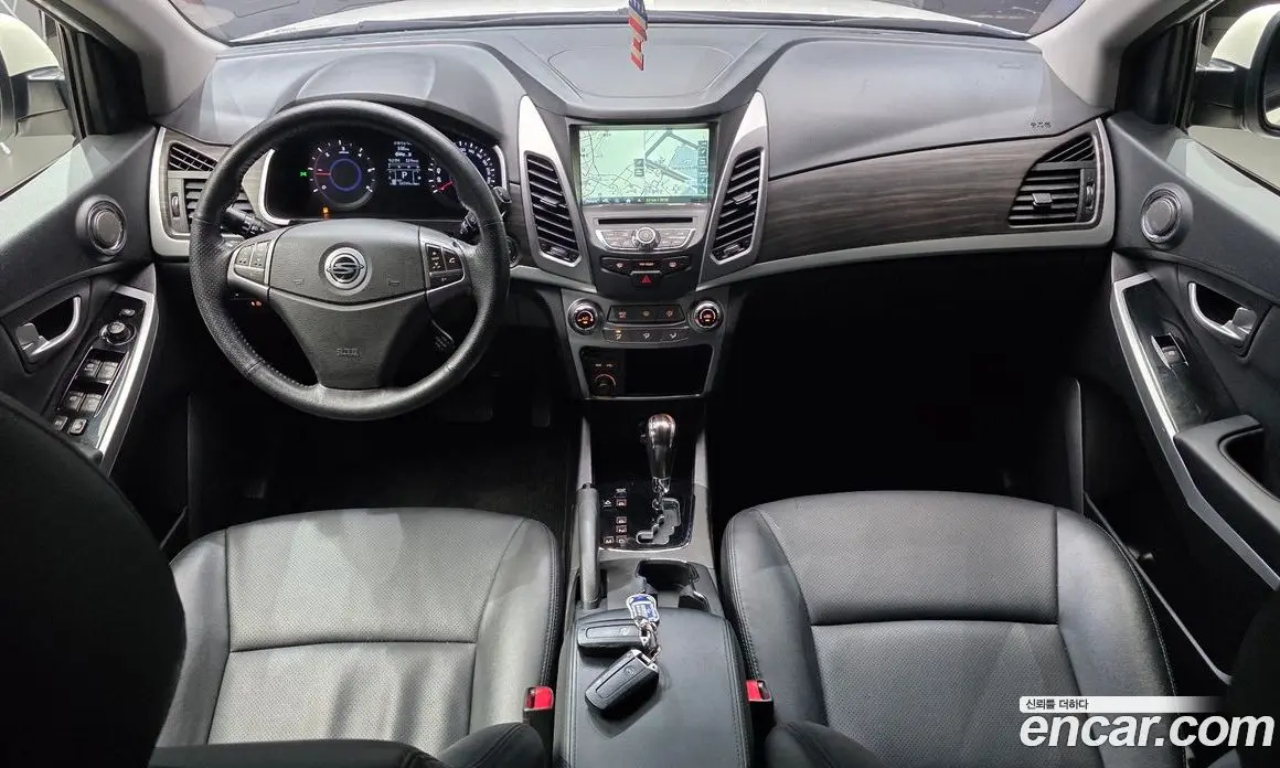 SsangYong Korando 2016 2.2 автомат (гидро), фото 10