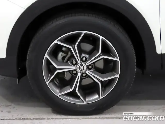 SsangYong Korando 2021 1.5 автомат (гидро), миниатюра 5