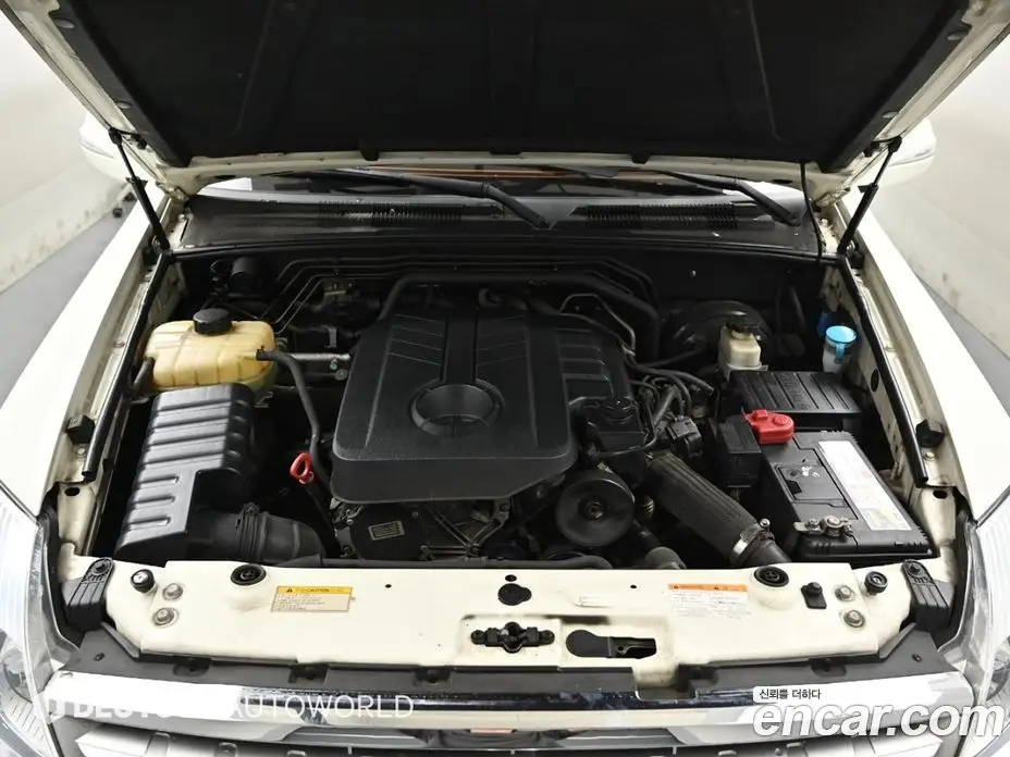 SsangYong Rexton 2013 2.0 автомат (гидро), фото 6