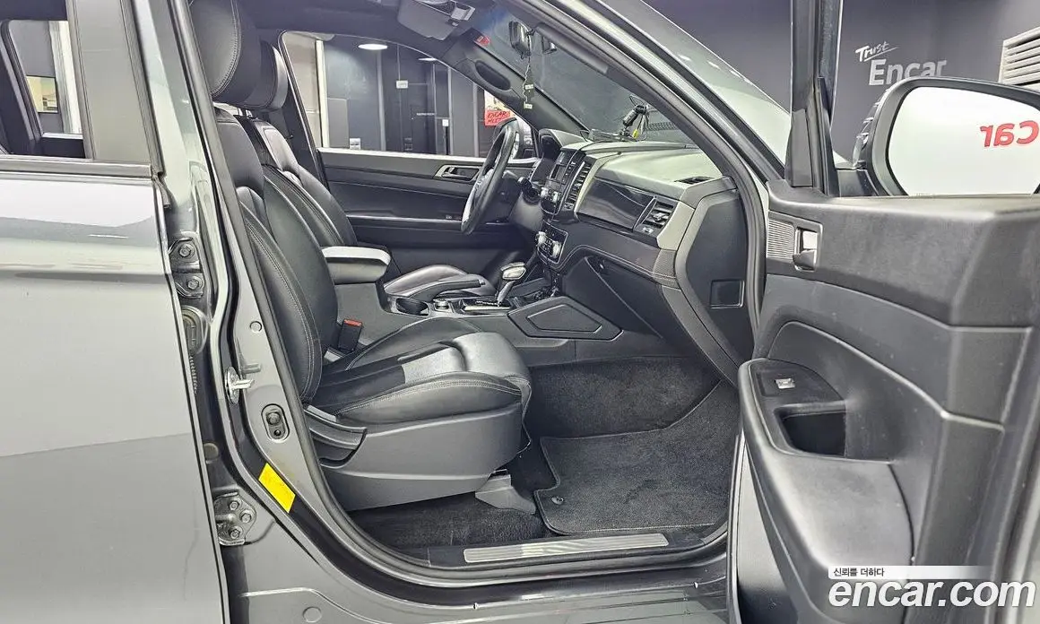 SsangYong Rexton 2022 2.2 автомат (гидро), фото 17