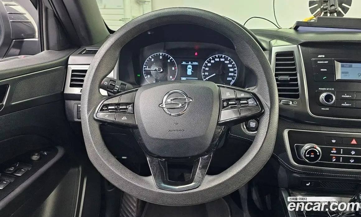 SsangYong Rexton 2022 2.2 автомат (гидро), фото 19