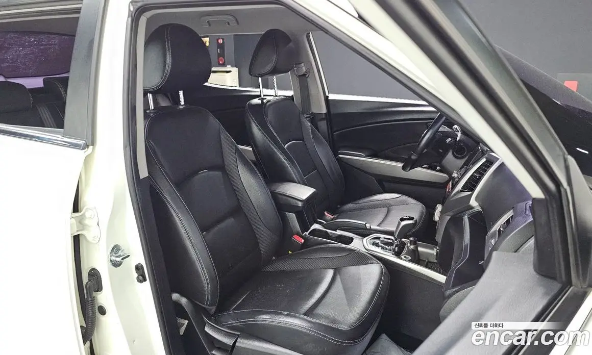 SsangYong TIBOLI 2015 1.6 автомат (гидро), фото 12