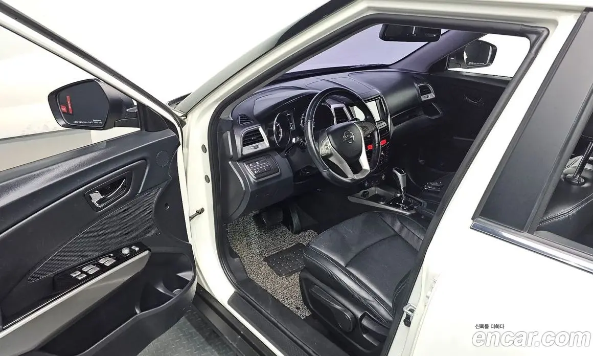 SsangYong TIBOLI 2015 1.6 автомат (гидро), фото 16