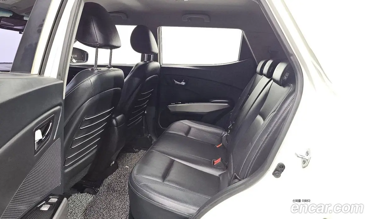 SsangYong TIBOLI 2015 1.6 автомат (гидро), фото 17