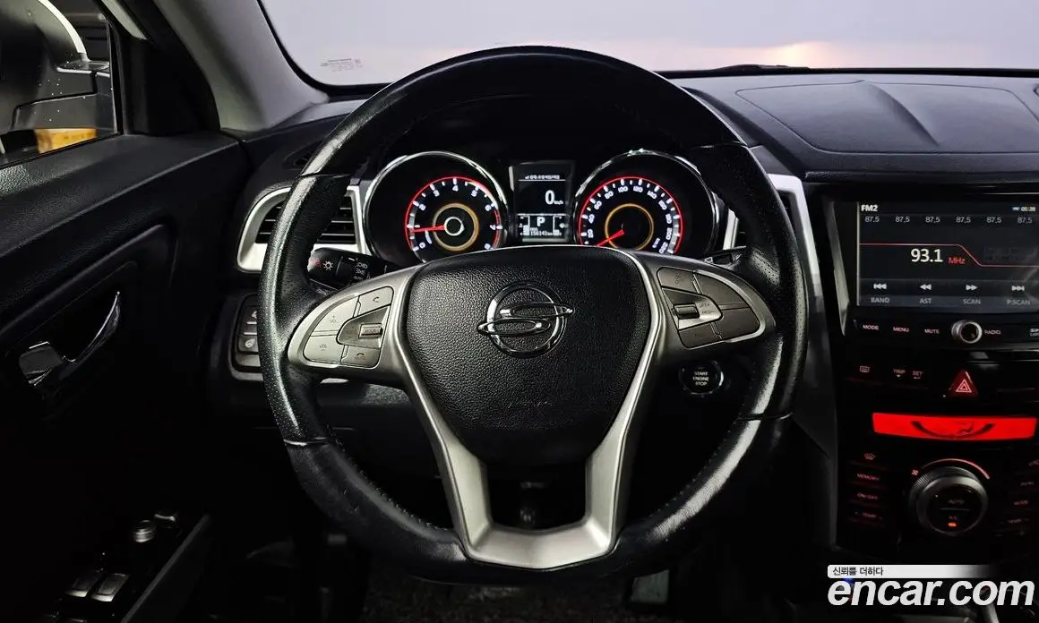 SsangYong TIBOLI 2015 1.6 автомат (гидро), фото 18