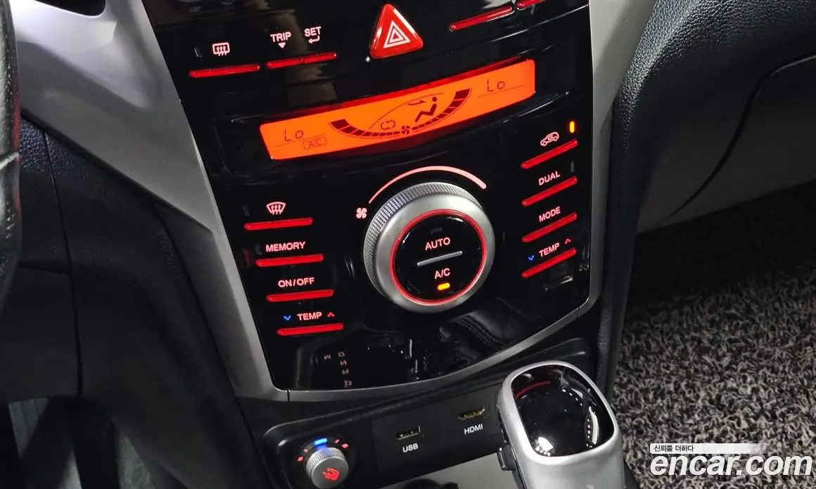 SsangYong TIBOLI 2015 1.6 автомат (гидро), фото 26