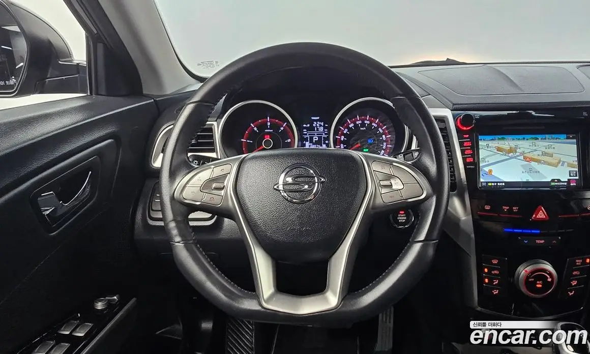SsangYong TIBOLI 2016 1.6 автомат (гидро), фото 13