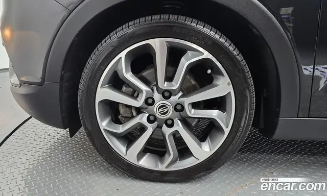 SsangYong TIBOLI 2016 1.6 автомат (гидро), миниатюра 5