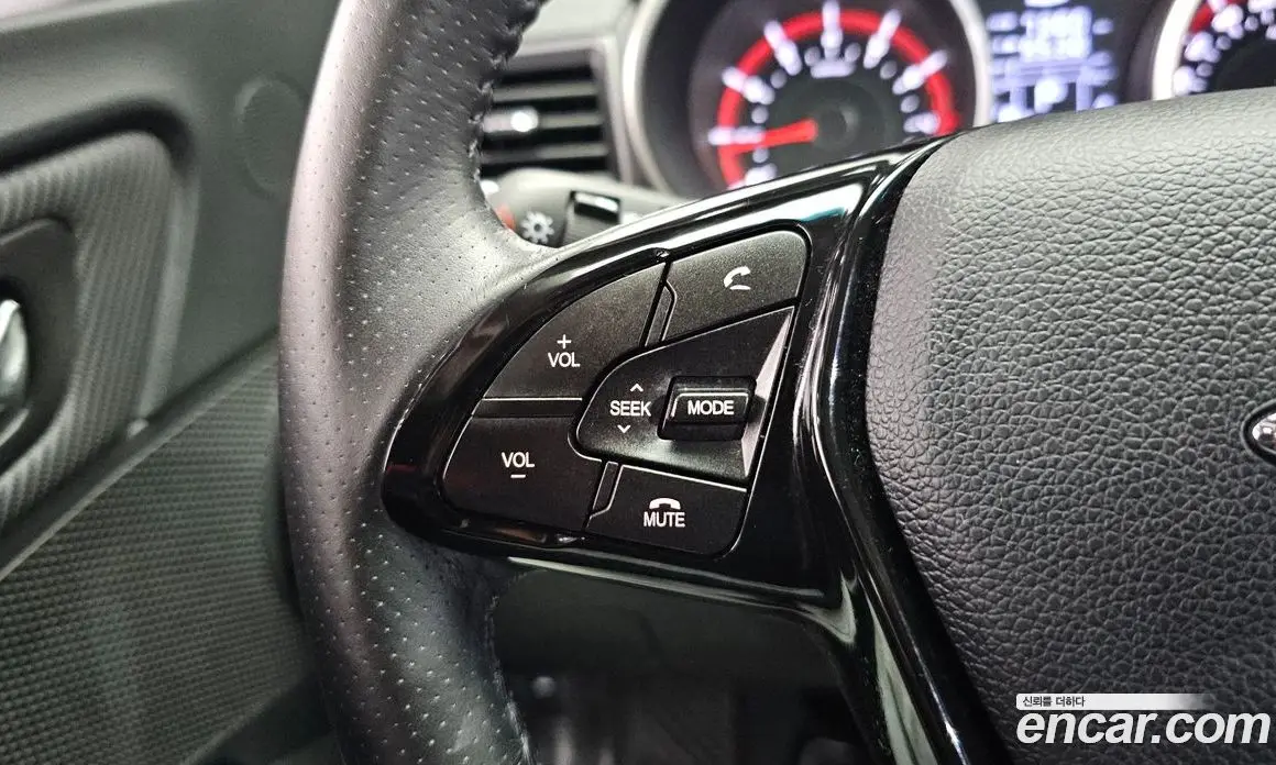 SsangYong TIBOLI 2017 1.6 автомат (гидро), фото 16