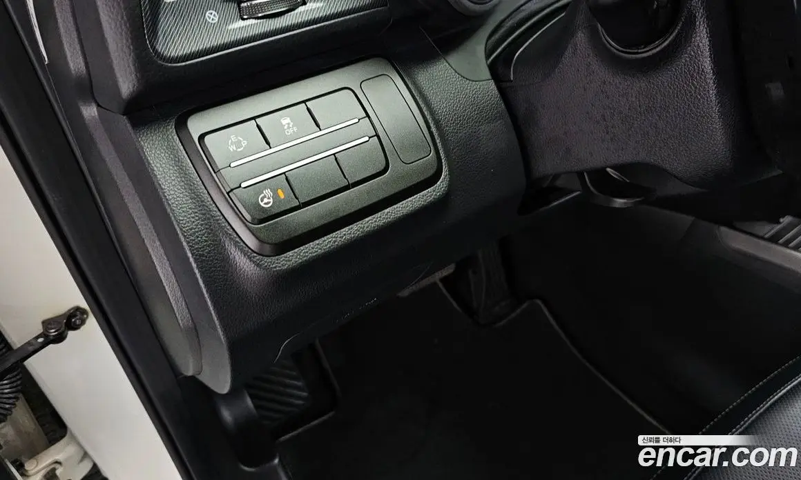 SsangYong TIBOLI 2017 1.6 автомат (гидро), фото 20