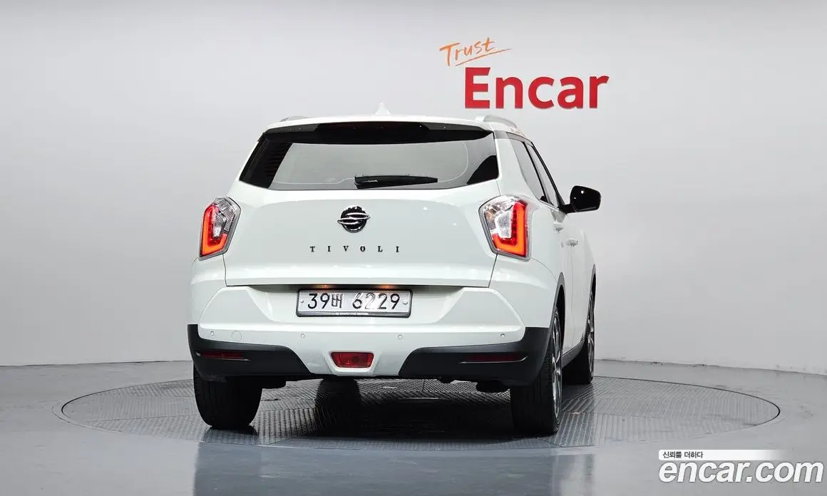 SsangYong TIBOLI 2017 1.6 автомат (гидро), фото 4