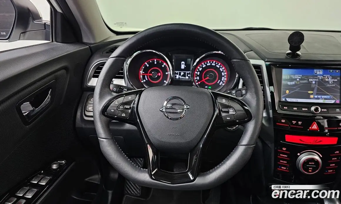 SsangYong TIBOLI 2017 1.6 автомат (гидро), фото 18
