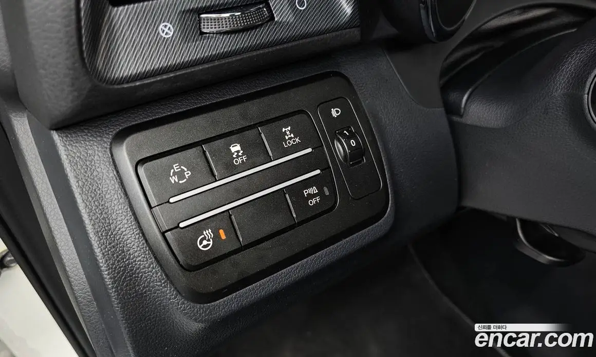 SsangYong TIBOLI 2017 1.6 автомат (гидро), фото 30