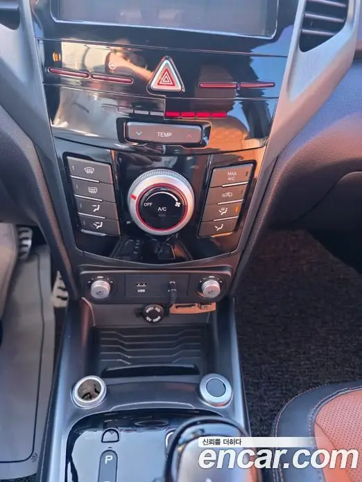 SsangYong TIBOLI 2018 1.6 автомат (гидро), фото 14