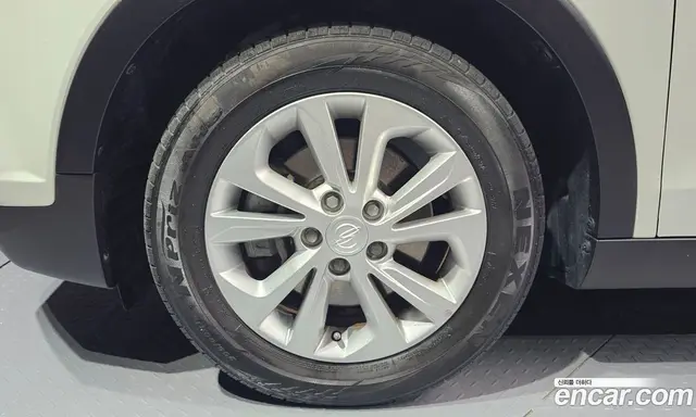 SsangYong TIBOLI 2019 1.6 автомат (гидро), миниатюра 5