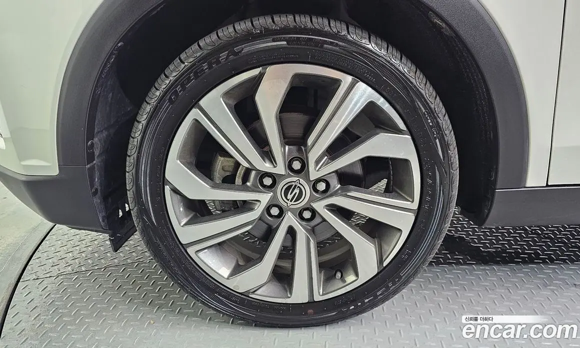 SsangYong TIBOLI 2021 1.5 автомат (гидро), фото 5