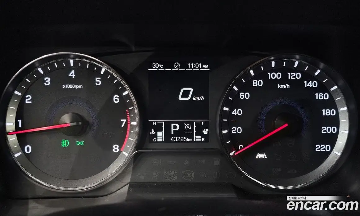SsangYong TIBOLI 2021 1.5 автомат (гидро), фото 8