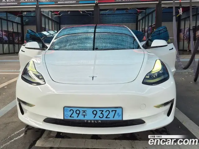 Tesla Model 3 2022 автомат (гидро), миниатюра 3