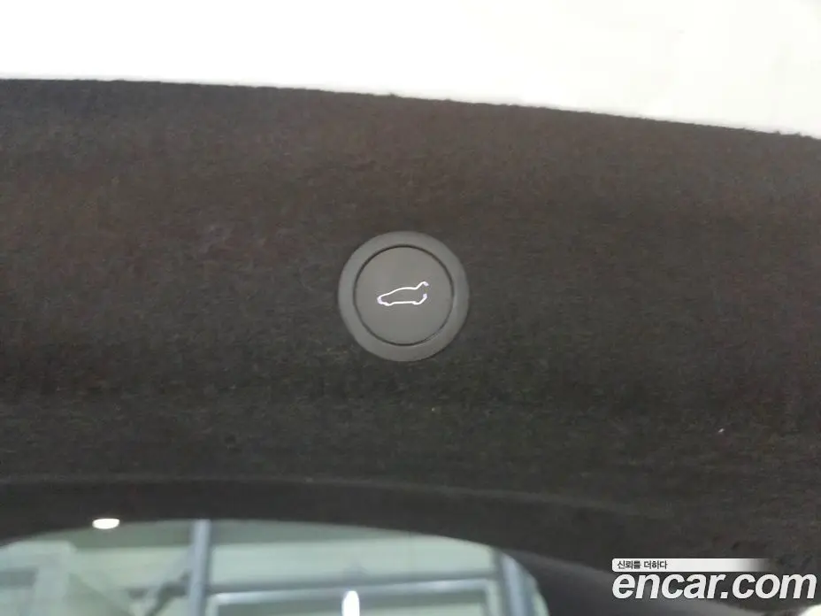 Tesla Model Y 2025 автомат (гидро), фото 20
