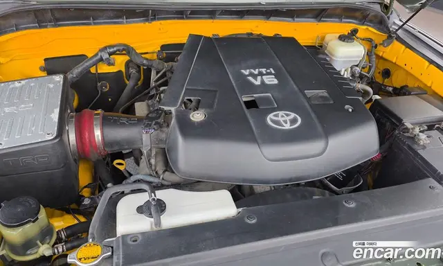 Toyota FJ Cruiser 2007 4.0 автомат (гидро), миниатюра 6