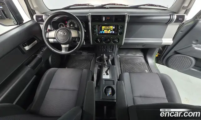 Toyota FJ Cruiser 2007 4.0 автомат (гидро), миниатюра 7