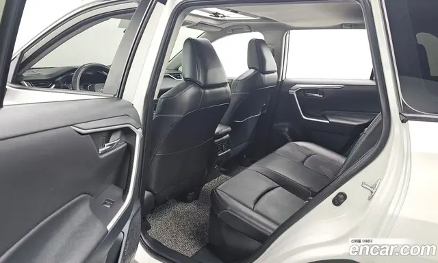 Toyota RAV4 2022 2.5 автомат (гидро), миниатюра 11