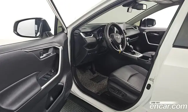 Toyota RAV4 2022 2.5 автомат (гидро), миниатюра 10