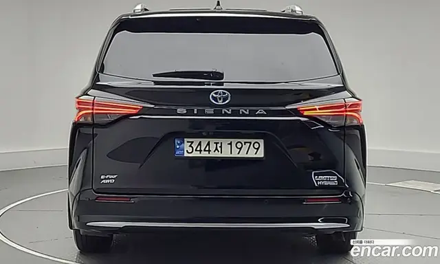 Toyota Sienna 2021 2.5 автомат (гидро), миниатюра 4