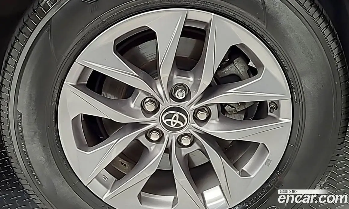 Toyota Sienna 2021 2.5 автомат (гидро), фото 5